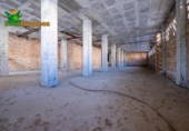 Local comercial en venta con 428m² en Ogíjares, Calle Rojas Ballesteros foto