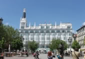 Local comercial en traspaso con 210m² en Madrid, en la zona de Sol foto