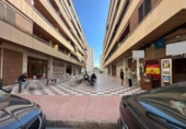 80m² restaurant for sale in Torrevieja, Avenida Doctor Gregorio Marañón photo
