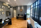 99m² bureau pour vente à Malaga, dans le quartier de Pedregalejo, avenida juan sebastián elcano, 29017 photo