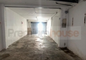 78m² commercial premises for sale in Barcelona, in the area of Prosperity, Carrer del Pou photo