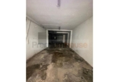 78m² commercial premises for sale in Barcelona, in the area of Prosperity, Carrer del Pou photo