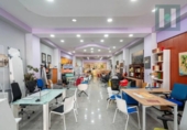310m² commercial premises for sale in Almeria, Calle Chercos photo