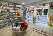 60m² pharmacy for sale, assignment in Cornellà de Llobregat, photo