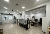Oficines
en venda
amb 200m² a Cornellà de Llobregat foto