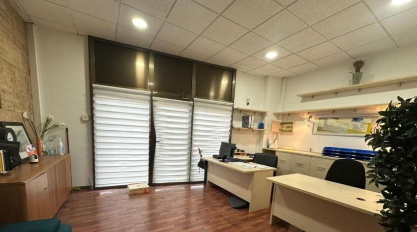 Local comercial