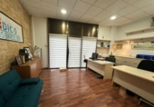 59m² offices for sale in Cornellà de Llobregat, photo