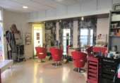 36m² commercial premises for sale in Cornellà de Llobregat, photo
