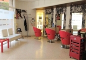 36m² commercial premises for sale in Cornellà de Llobregat, photo