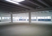 Nave Industrial en venta con 708m² en Gavà foto