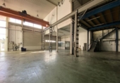 Nau Industrial
en venda
amb 1000m² a Cornellà de Llobregat foto