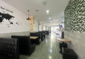 120m² restaurant with tenants for sale in Cornellà de Llobregat, photo