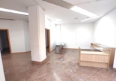  locaux commerciaux pour vente à Vitoria-Gasteiz, photo