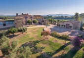 Hotel
en venda
amb 1510m² a Llagostera, Carrer de Lleó I foto