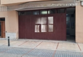 Local comercial en venta con 185m² en Gandía, Calle Legionario Bernabéu foto