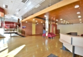 Local comercial en venta con 244m² en Sant Feliu de Llobregat, Carrer Margarida Xirgu foto
