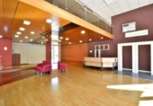 Local comercial en venta con 244m² en Sant Feliu de Llobregat, Carrer Margarida Xirgu foto