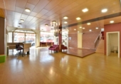 Local comercial en venta con 244m² en Sant Feliu de Llobregat, Carrer Margarida Xirgu foto