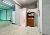 Local comercial en venta con 160m² en Madrid, en la zona de Almendrales, Calle de los Ferroviarios foto