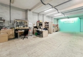 Local comercial en venta con 160m² en Madrid, en la zona de Almendrales, Calle de los Ferroviarios foto