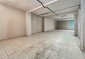 Local comercial en venta con 160m² en Madrid, en la zona de Almendrales, Calle de los Ferroviarios foto