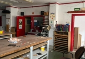 Edificio Industrial en venta con 253m² en Madrid, en la zona de Pradolongo, Calle de Dolores Barranco foto