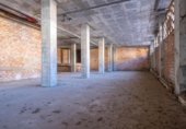 Local comercial en venta con 427m² en Ogíjares, Calle Las Parras foto