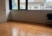 26m² bureau pour vente à Vigo, photo