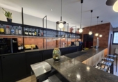 79m² cafeteria for sale in Sant Joan de Vilatorrada, Carrer de Manresa photo