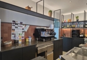 79m² cafeteria for sale in Sant Joan de Vilatorrada, Carrer de Manresa photo