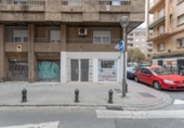 30m² commercial premises for sale in Granada, in the area of San Antón Neighborhood, Calle Agustina de Aragón photo