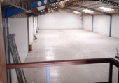 Nave Industrial en venta con 916m² en Villares de la Reina, Calle Villalba foto