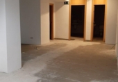Local comercial en venta con 220m² en Elche foto