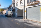 Local comercial en venta con 238m² en Güéjar Sierra foto