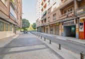 Local comercial en venta con 472m² en Granada, en la zona de Pajaritos foto