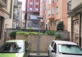 Local comercial en venta con 28m² en Santander, Calle Elcano foto
