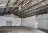 320m² warehouse industrial for rent in Seville, in the area of Palmete photo