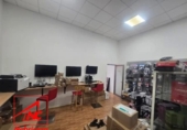 Local comercial en venta con 75m² en Las Cabezas de San Juan foto