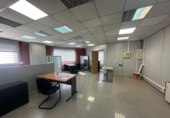 1100m² warehouse industrial for rent in Cornellà de Llobregat photo