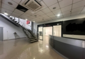 1100m² warehouse industrial for rent in Cornellà de Llobregat photo