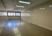 60m² locaux commerciaux industriel pour location à Esplugues de Llobregat photo
