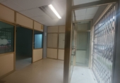 Local comercial en alquiler con 620m² en Granada, en la zona de Angustias foto