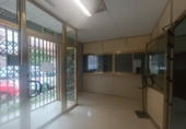Local comercial en alquiler con 620m² en Granada, en la zona de Angustias foto