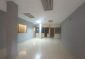 Local comercial en alquiler con 620m² en Granada, en la zona de Angustias foto