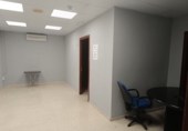 Local comercial en alquiler con 620m² en Granada, en la zona de Angustias foto