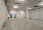 Local comercial en alquiler con 620m² en Granada, en la zona de Angustias foto