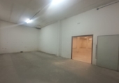 Local comercial en alquiler con 620m² en Granada, en la zona de Angustias foto
