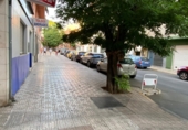 Local comercial en venta con 187m² en Badajoz foto