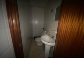 Local comercial en venta con 89m² en Badajoz foto
