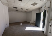47m² commercial premises for rent in Seville, in the area of Nervion, Calle Padre Pedro de Ayala, 14 photo